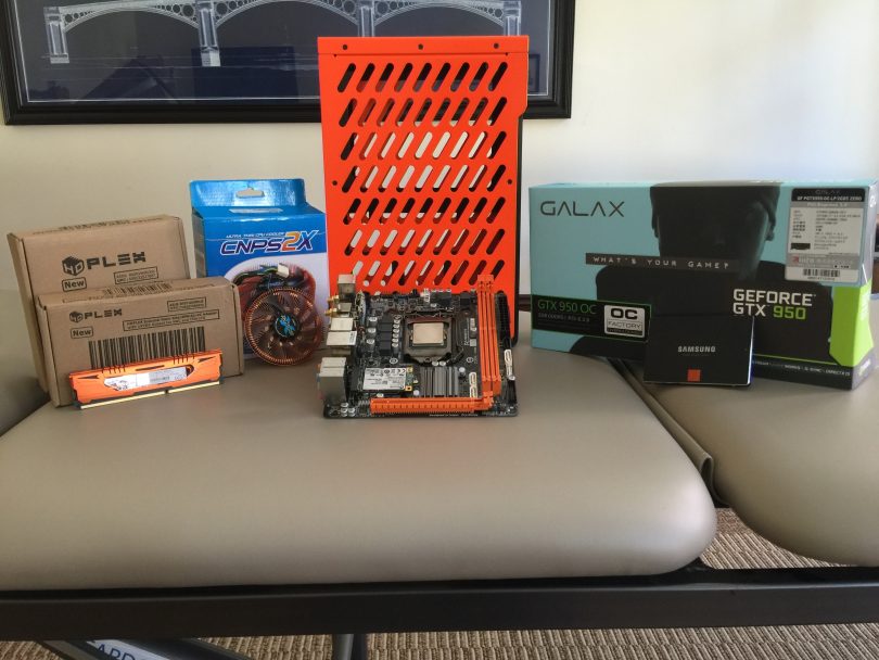 Orangulan - The Brickless S4 MINI Build!